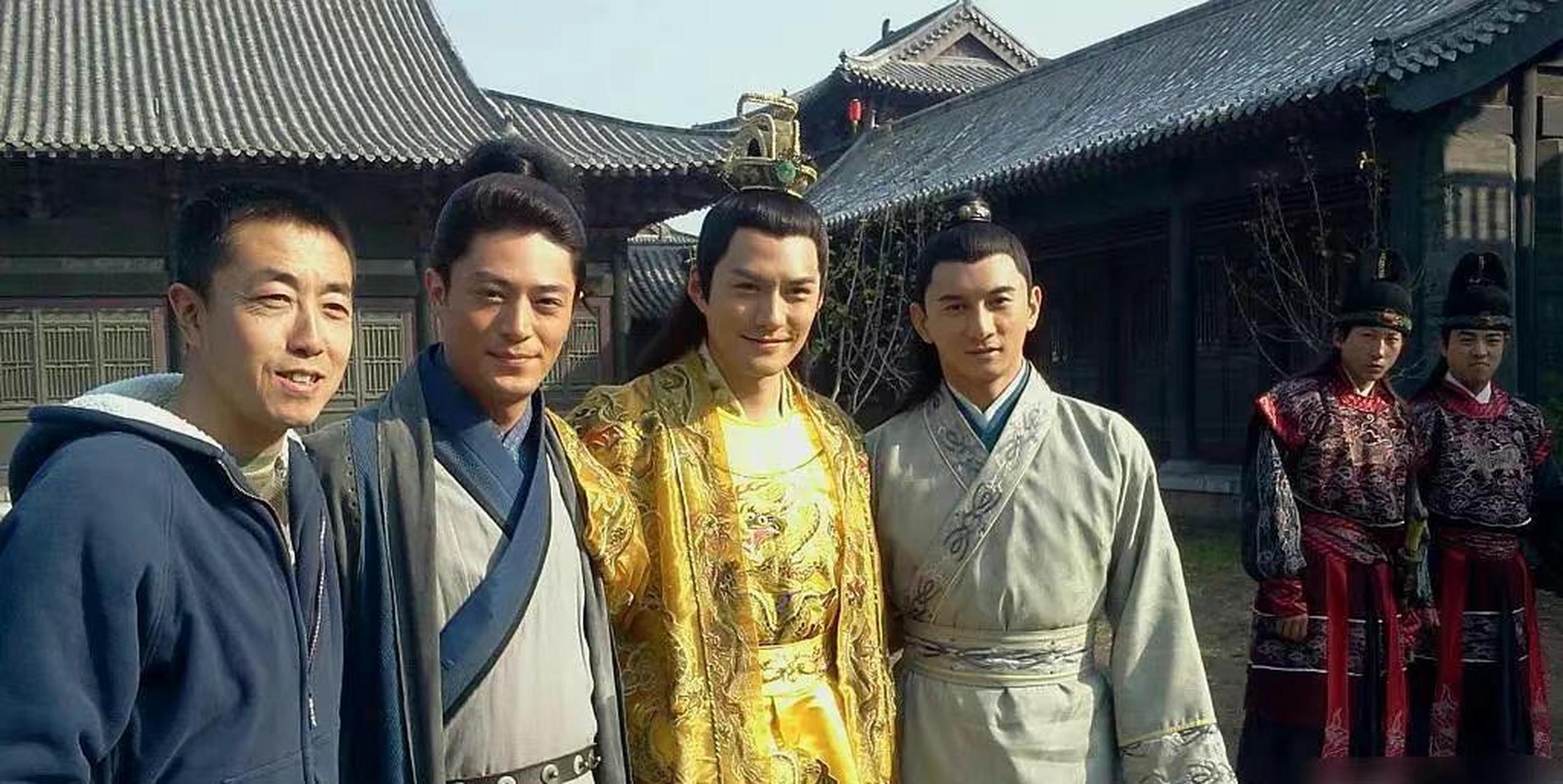 霍建华,严宽,吴奇隆古装剧造型同框.