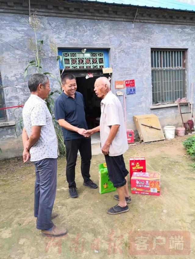 走进乡村看振兴|樊红军:壮大村集体经济 变"输血"为"造血"