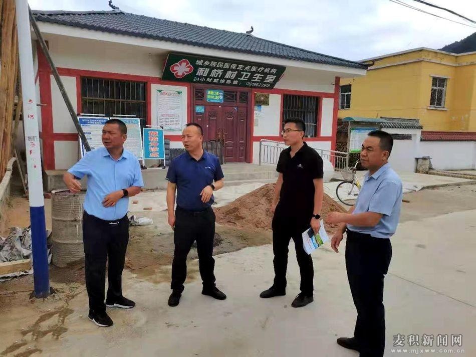 霍定明督查乡村建设示范创建和农业农村重点工作