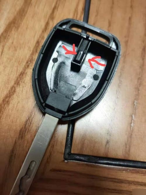 这样的钥匙无法触发机动车的启动系统,因此无法使车辆正常行驶.