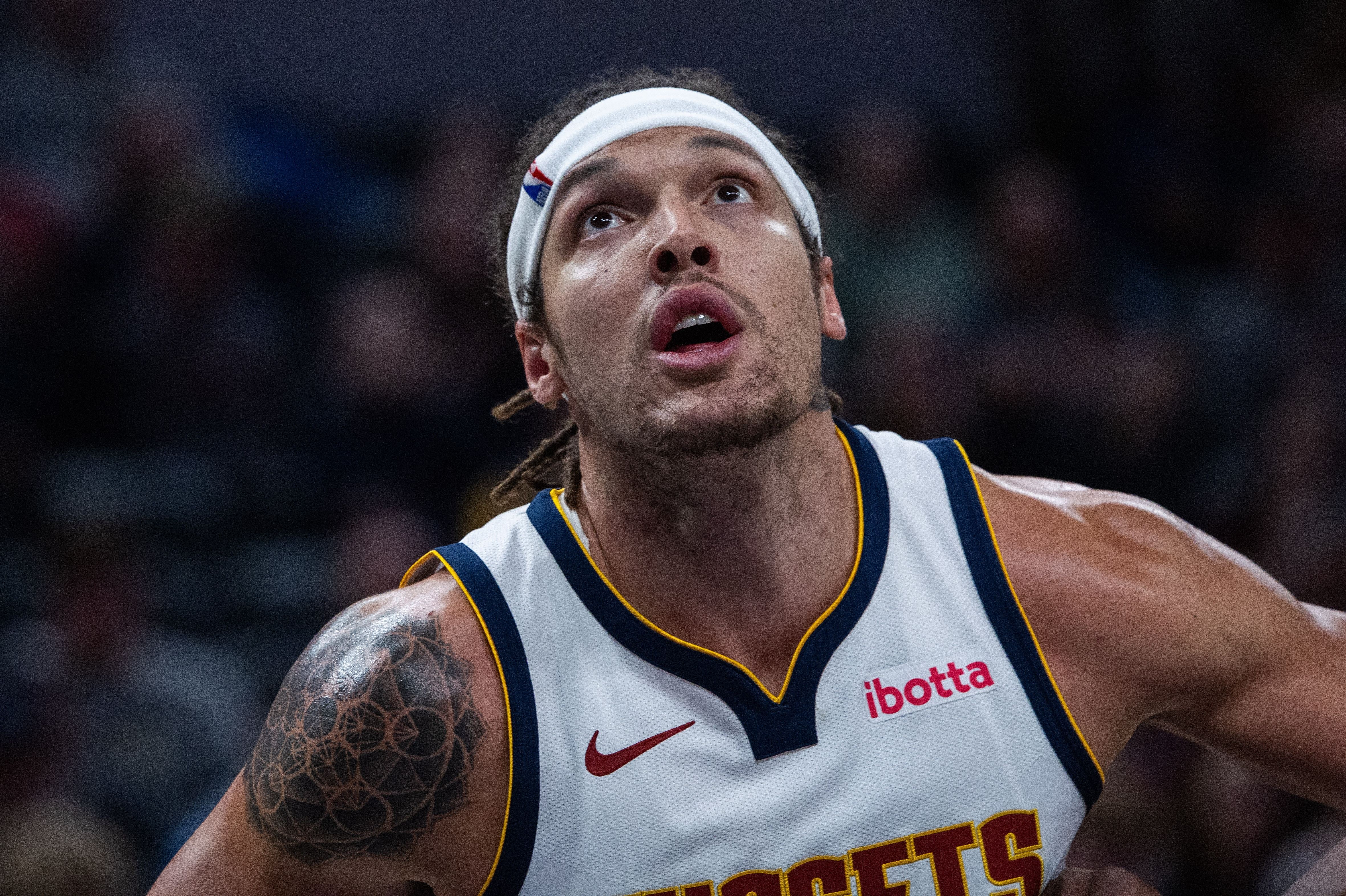 戈登:我们表现出了冠军心态 哪怕是丑陋的比赛也找到方法赢下