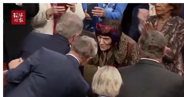 老斯基戴高帽,老仙画大饼,老美在劫难逃