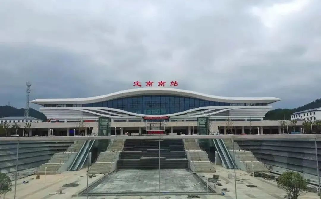 试乘视频来了!下一站,光明城站!