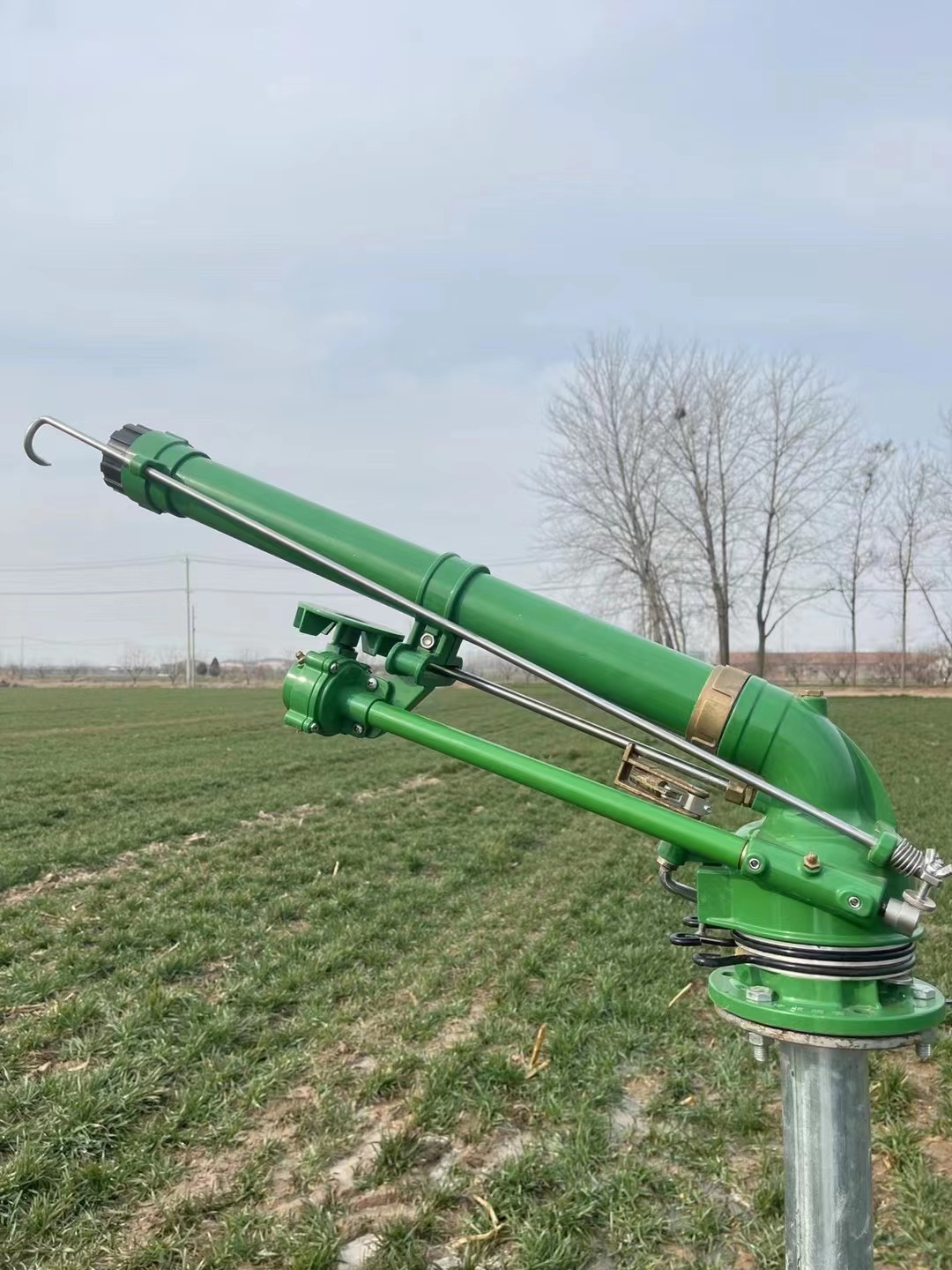 滴灌带用高压高扬水泵压力泵可以带两个喷枪50喷枪图片