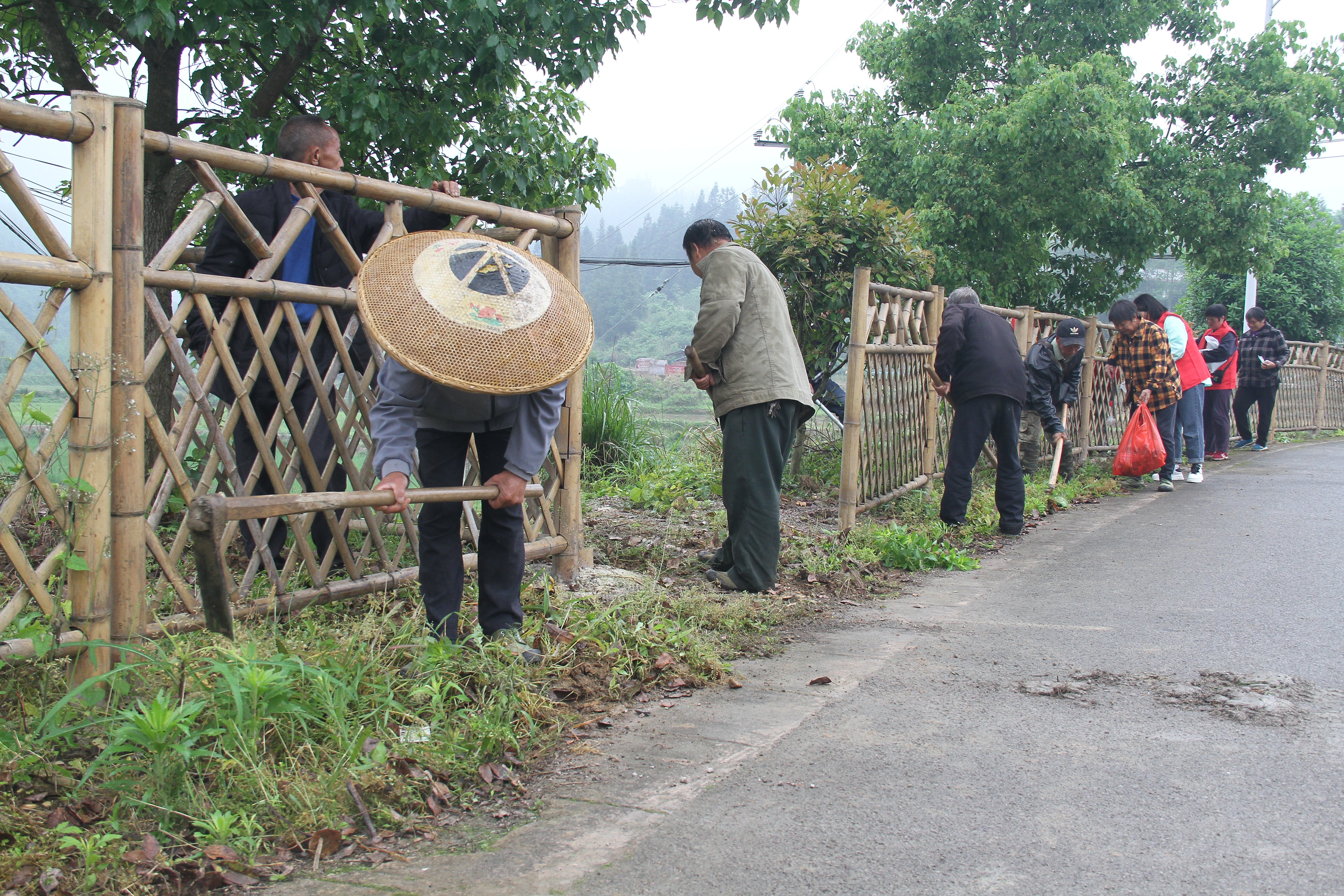 岑巩县凯本镇:干群合力建设和美乡村