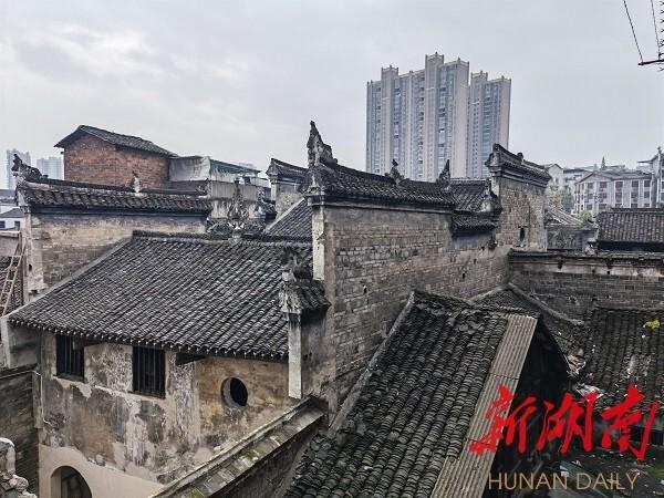 走进三湘历史文化街区|新化向东街:青石板是最深情的导游