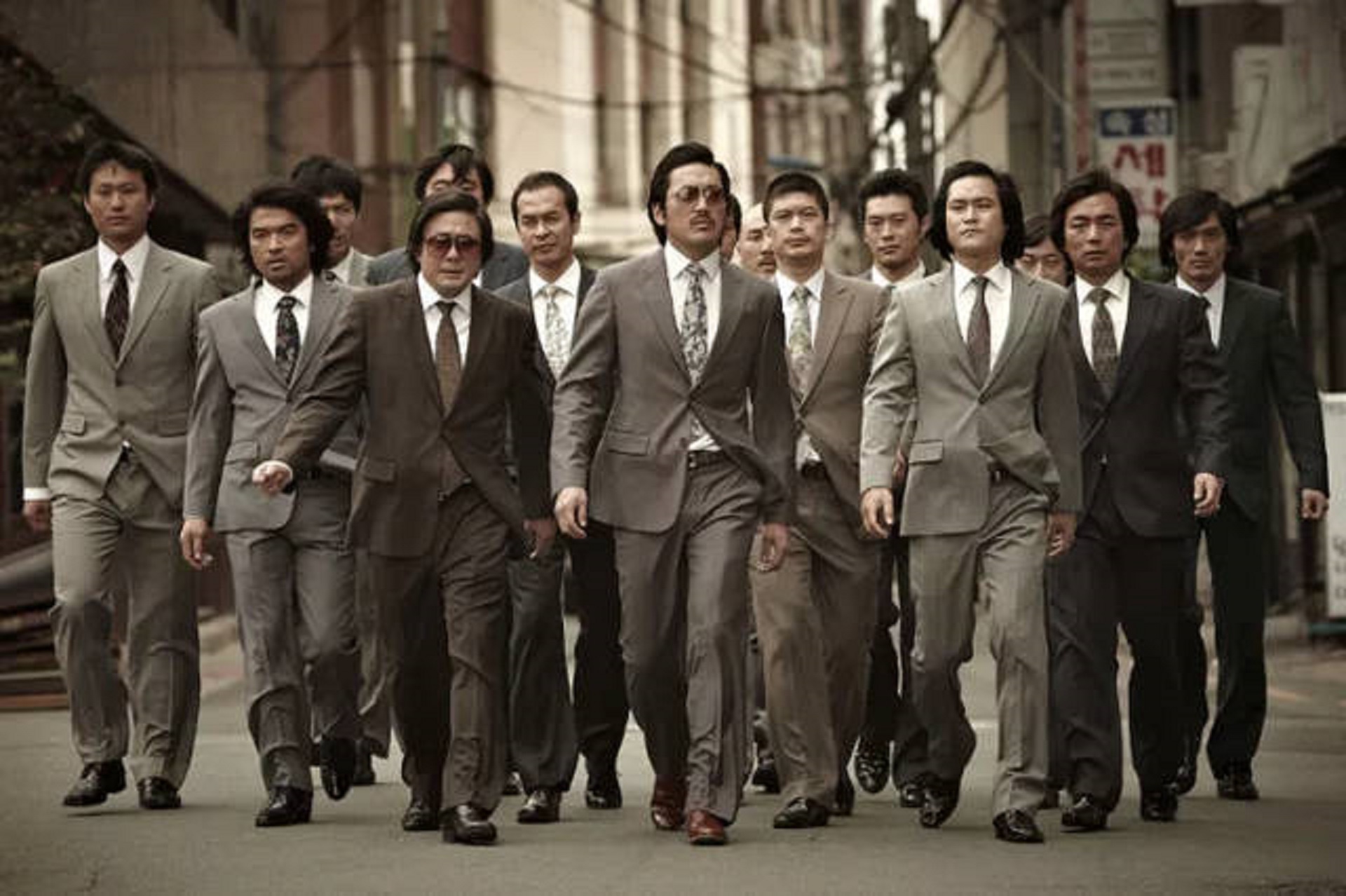 华人最牛"福清帮"!30人吊打日本黑帮600人,8个继承人被手刃5个