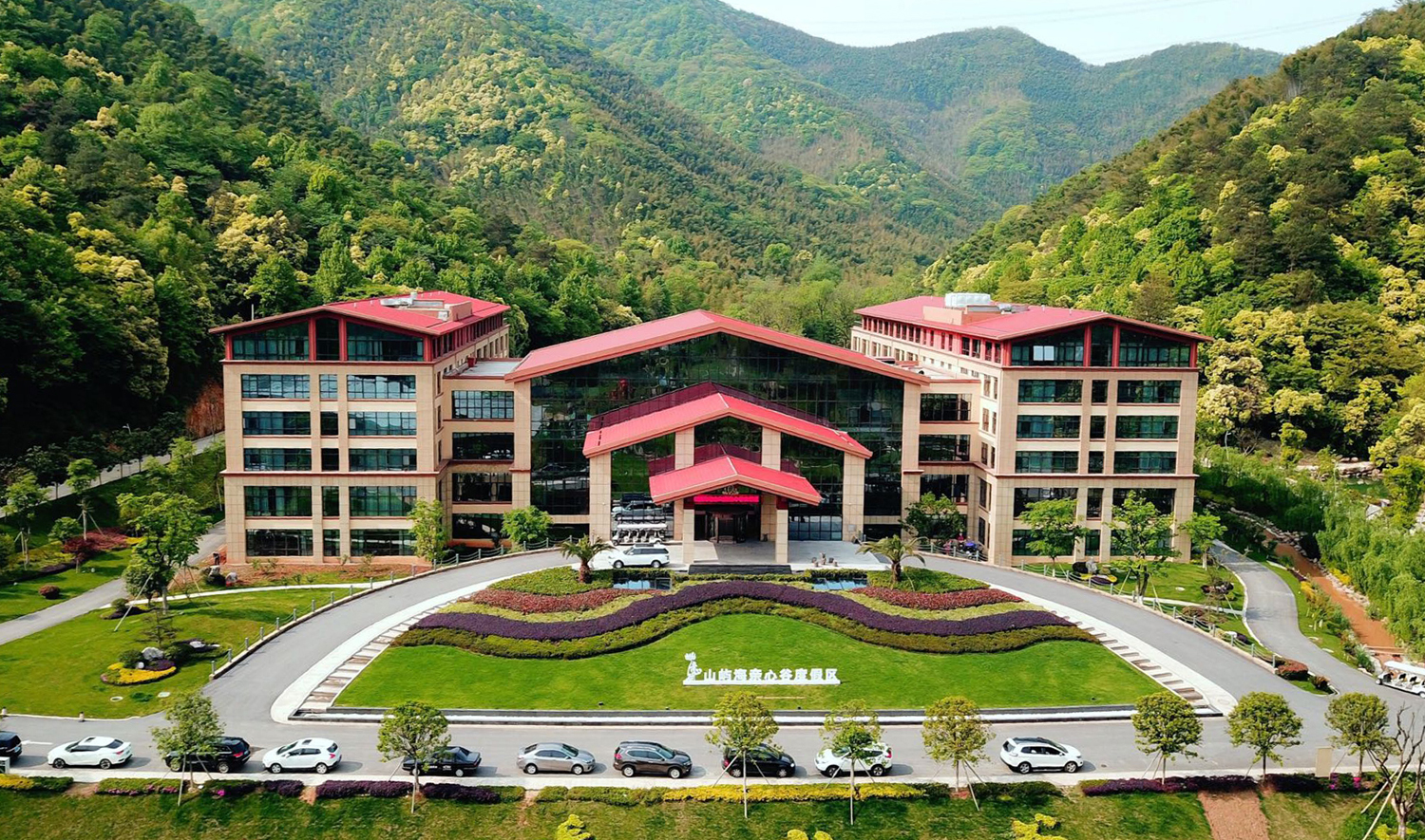 山屿海亲心谷度假酒店 荣登携程"2021年度酒店口碑榜"