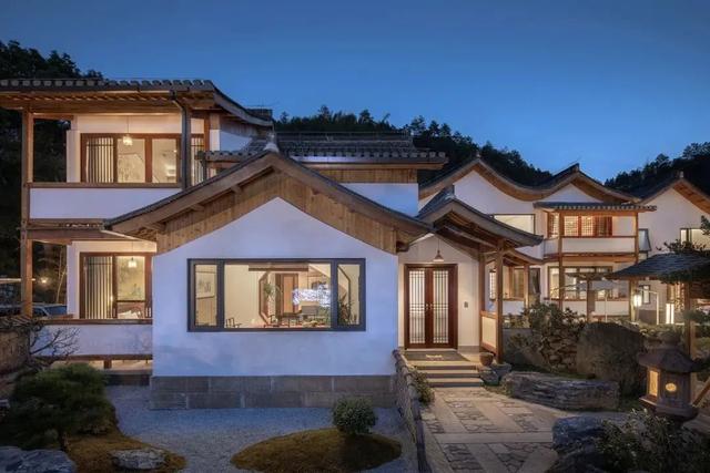 上饶三清山艺术田园避世民宿,好似画一样的民宿丨三清山望三清