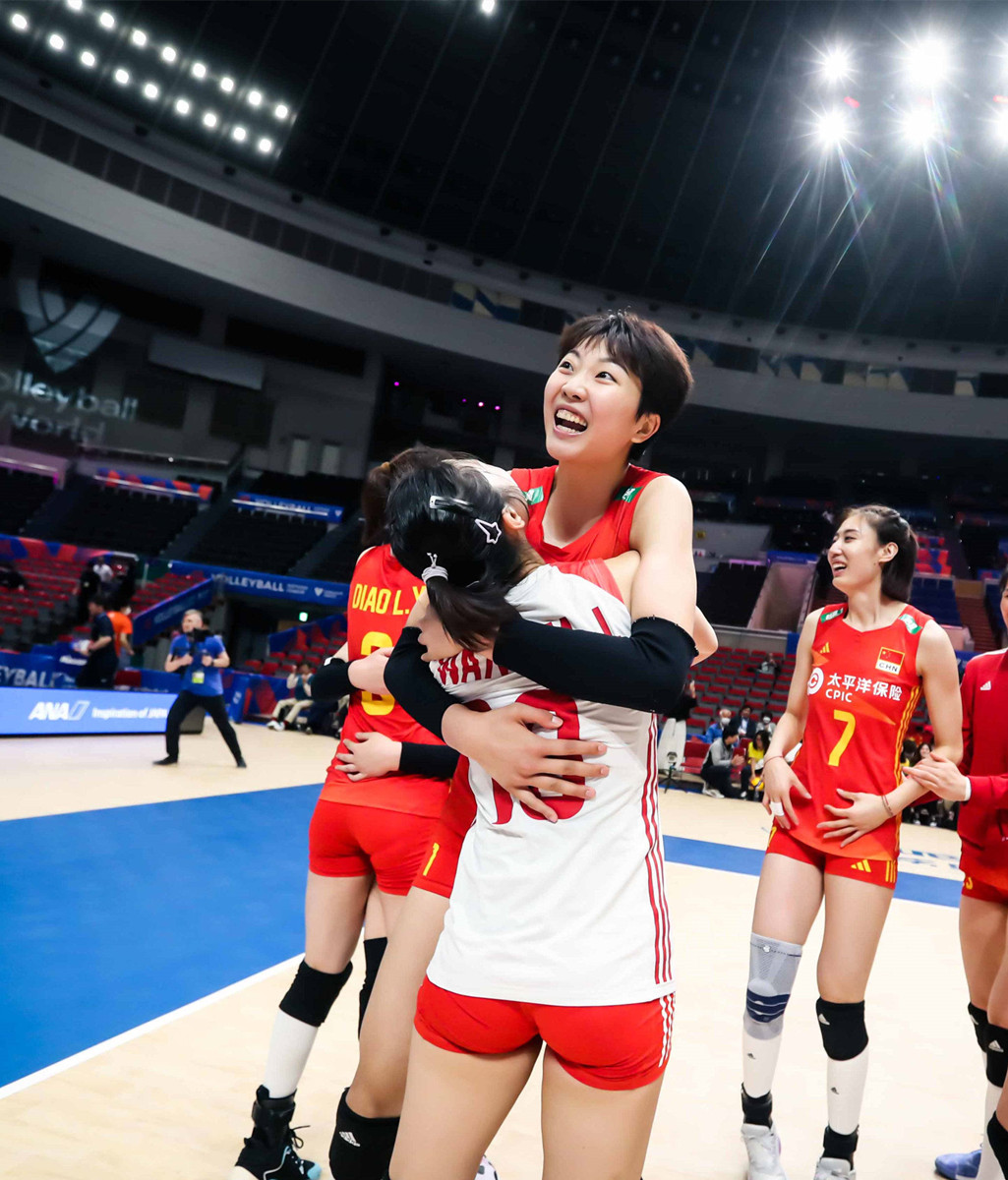 无朱婷也能赢!中国女排胜巴西,李盈莹,王梦洁双双经受住考验