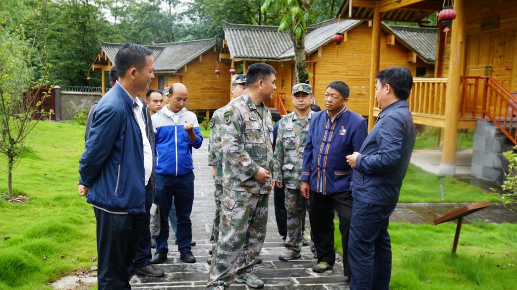 大娘山里淌出"幸福泉"