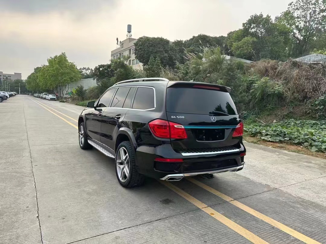 17款奔驰gl550仅售19.8万,奔驰家族中全尺寸suv车型中的代表