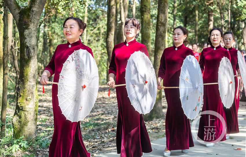重庆南川:秀旗袍 展风采