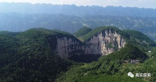 奉节小寨天坑图片图片