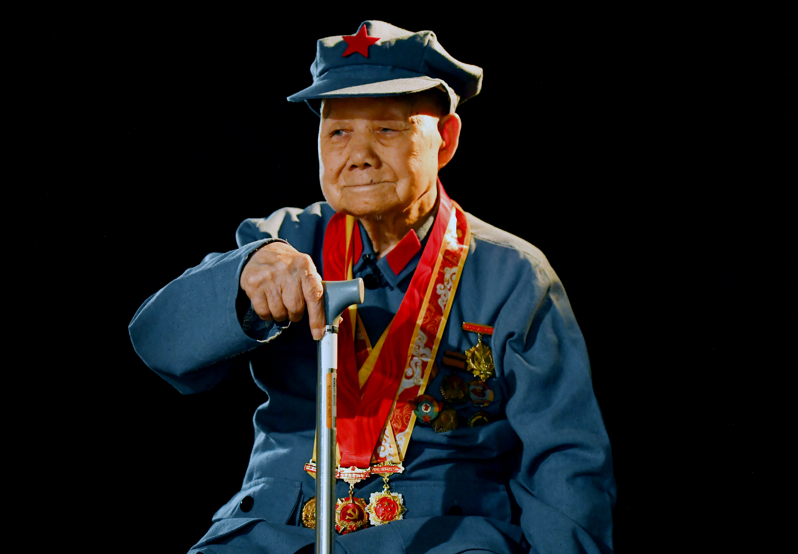 浴血荣光丨致敬抗战老战士——周富国