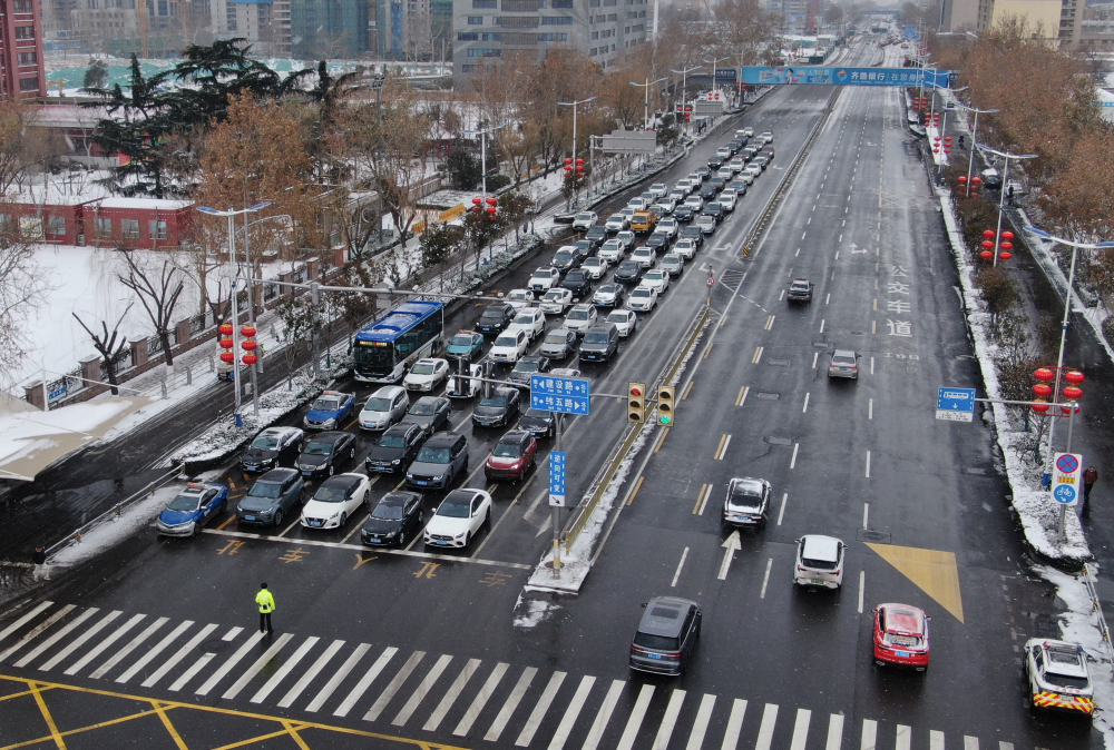 济南解除道路结冰黄色预警 今日最高气温0℃左右