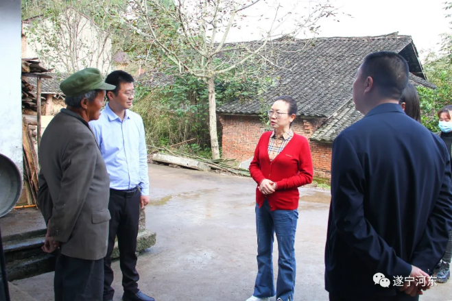 夏海荣带队深入市河东新区芝溪谷调研督导各项重点工作