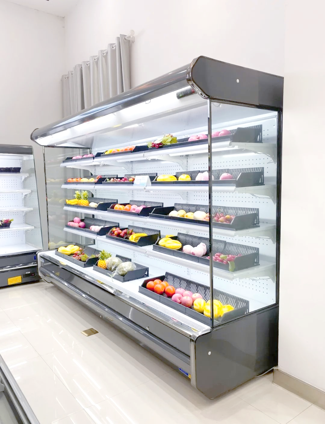 风幕柜的多样种类与使用场景