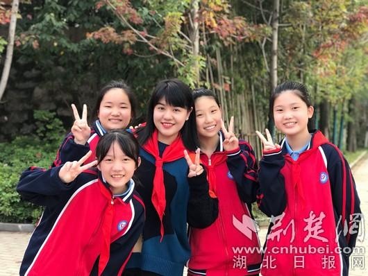 校团委里的贴心大姐姐江颖莉:把好孩子培养成"红"孩子