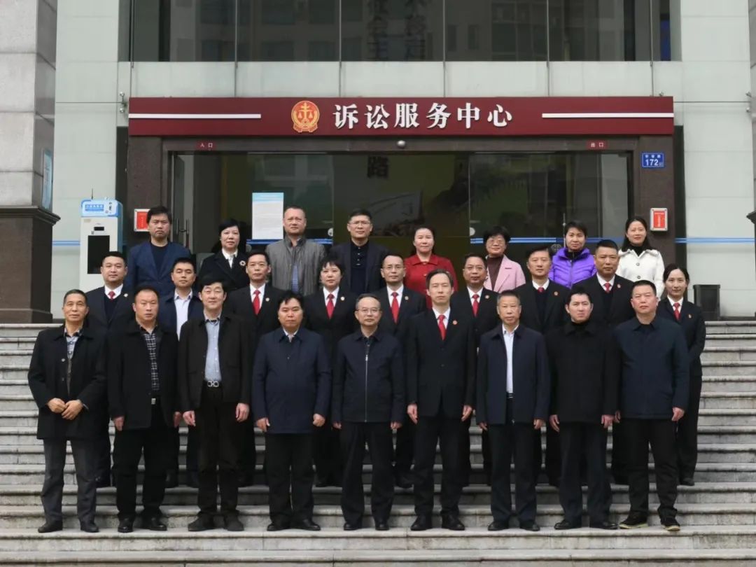 开福区人大常委会主任率队到开福法院调研