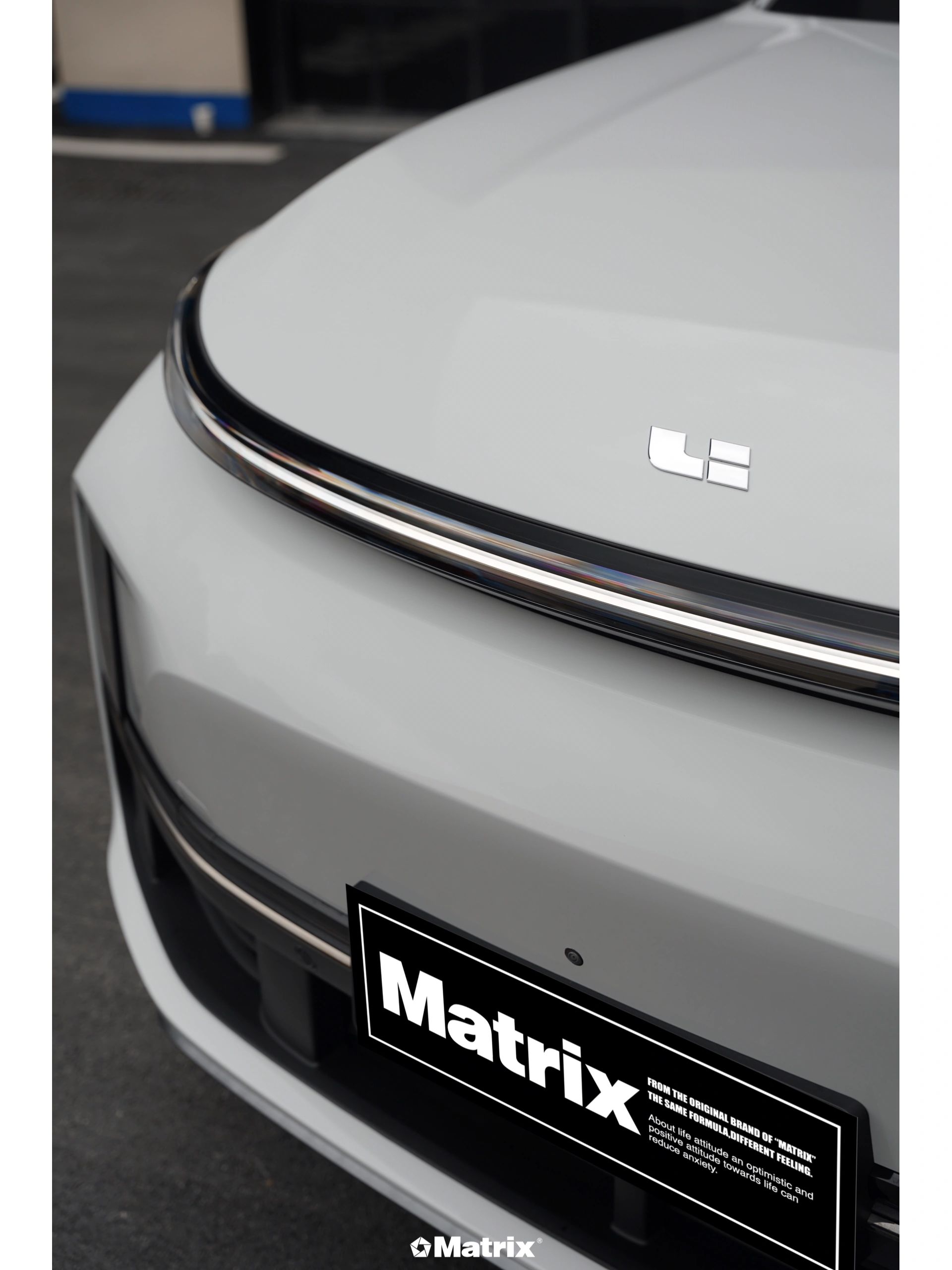 理想l9-matrix矩阵改色膜玛瑙灰,如同套上了灰白色的盔甲