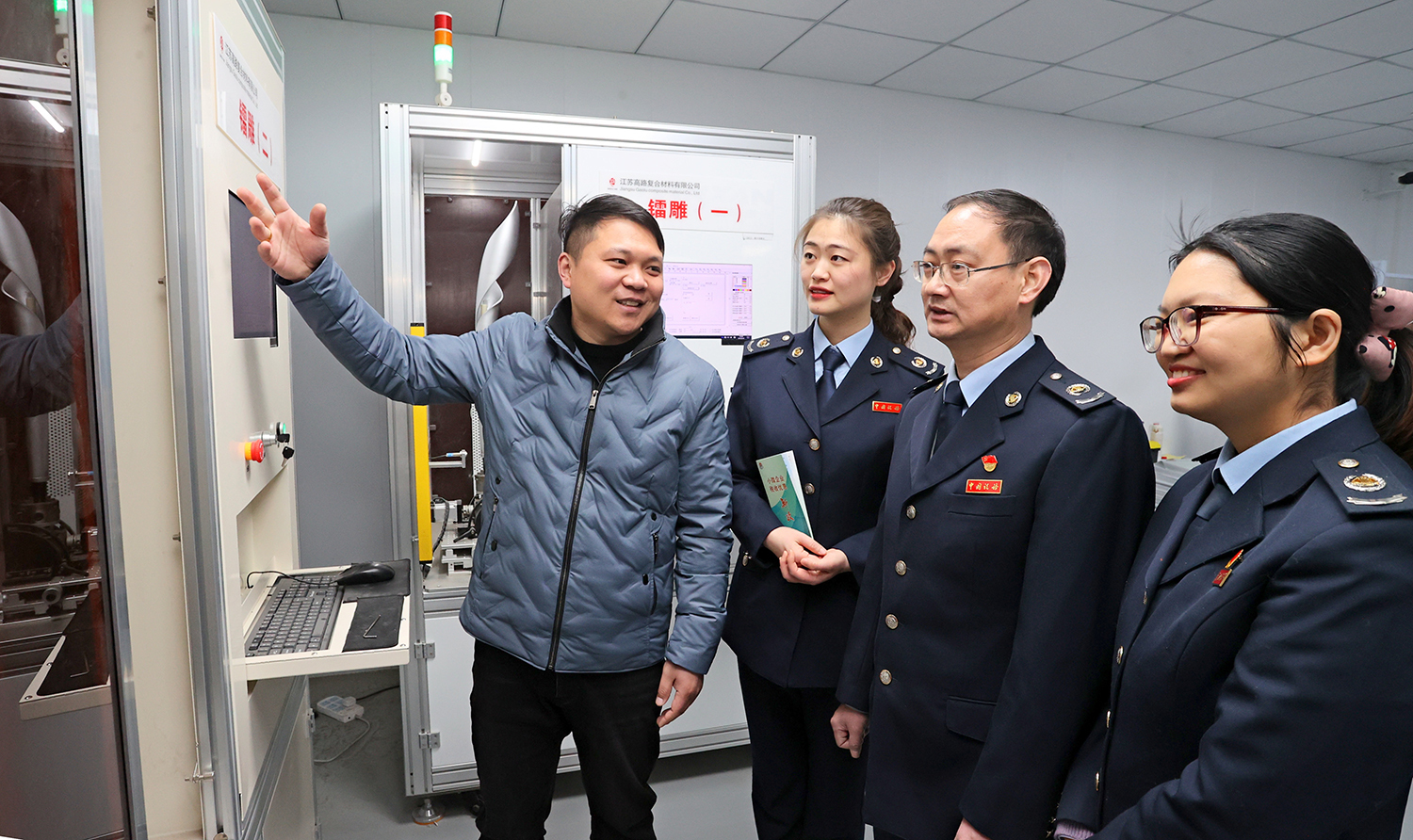 "便民办税春风行动" 解决企业烦心事——淮安市税务