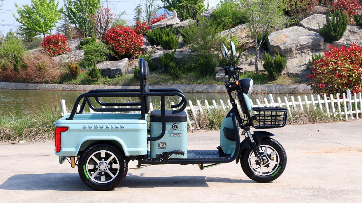 步步先电动三轮车"座桶旋转"的折叠车优势