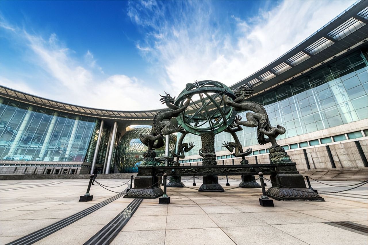 上海旅游必去的十大景点推荐,上海旅游必去的景点