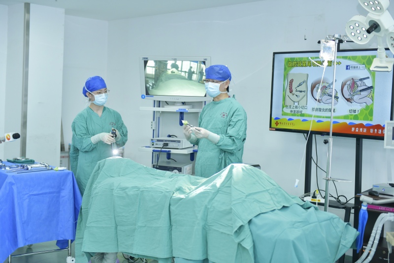湖南儿童医院举办"手术室开放日":中小学生近距离观摩手术"实况"