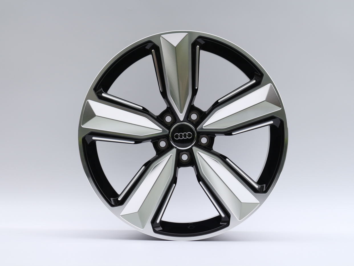 奥迪大宝剑经典款锻造轮毂