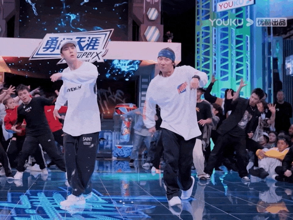 街舞王一博进化成王一博2.0了,上期跳locking,这期换popping!