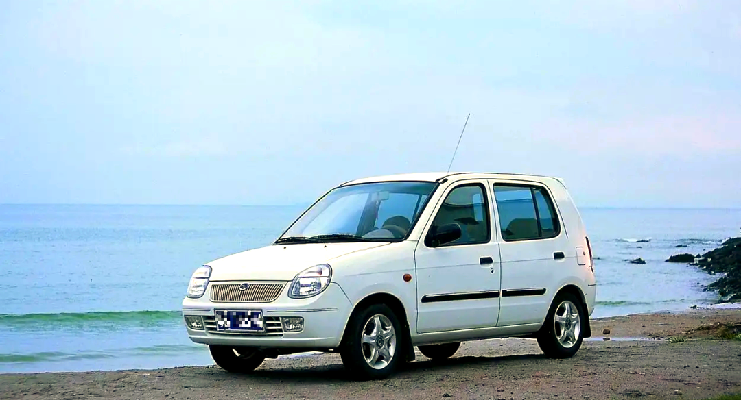 比亚迪福莱尔车型介绍及历史背景