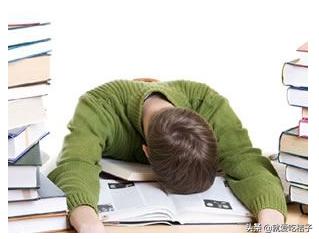 明明很努力,成绩却没进步:学习效率低,不妨试试"交替学习法"