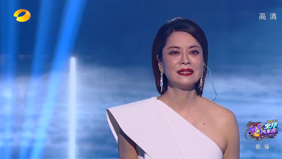 毛阿敏:彩排时间少,搭档刘宇宁翻唱《归去来》时"忘词又走音"