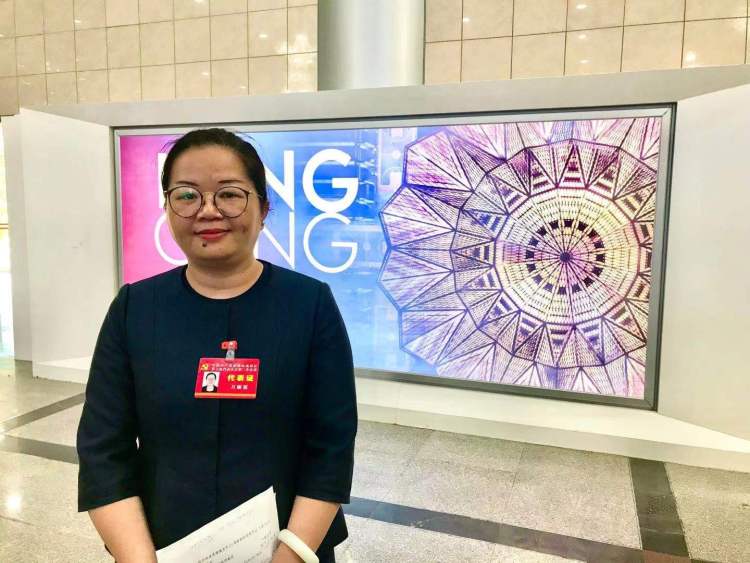 聚焦区党代会|党代表万丽霞:链接优质资源为居民幸福生活加码