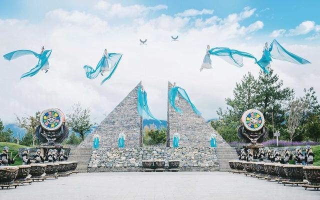 雪山峡谷演艺公园 国庆福利请查收哟