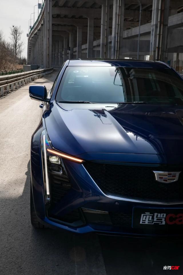 逐渐"iq"化——上汽通用凯迪拉克ct5|car reviews