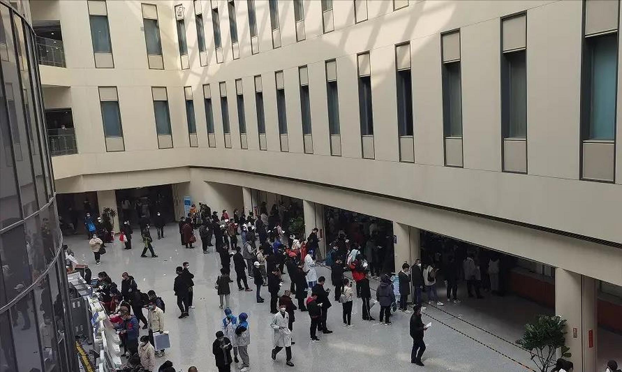 關于首都醫科大學附屬天壇醫院院士介紹黃牛陪診掛號的信息