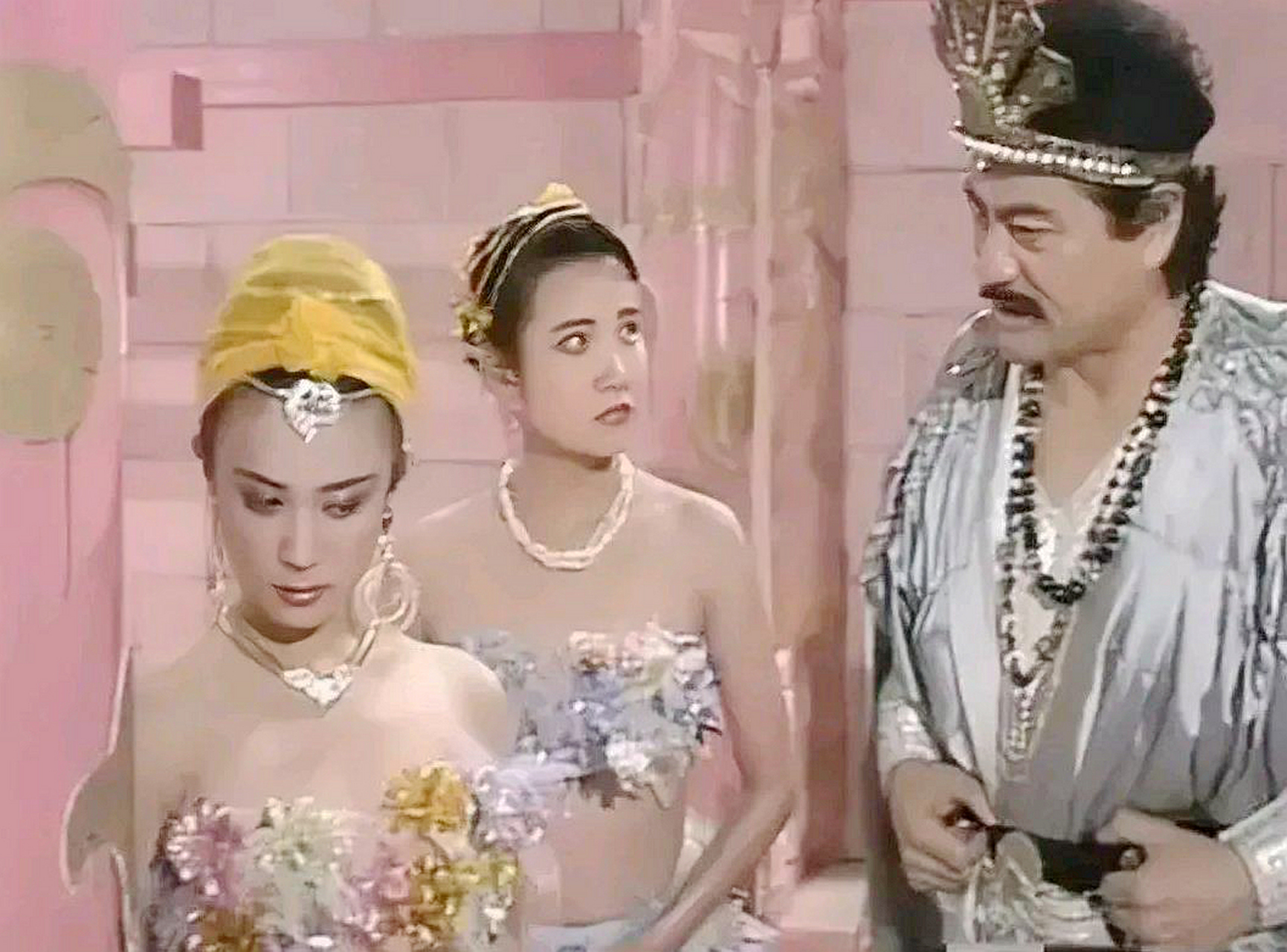 1990年代的电视剧《封神榜》是当年最大的电视剧,没有之一.