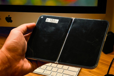 苹果折叠屏iPhone Ultra售价突破1.5万元：刷新iPhone产品价格纪录