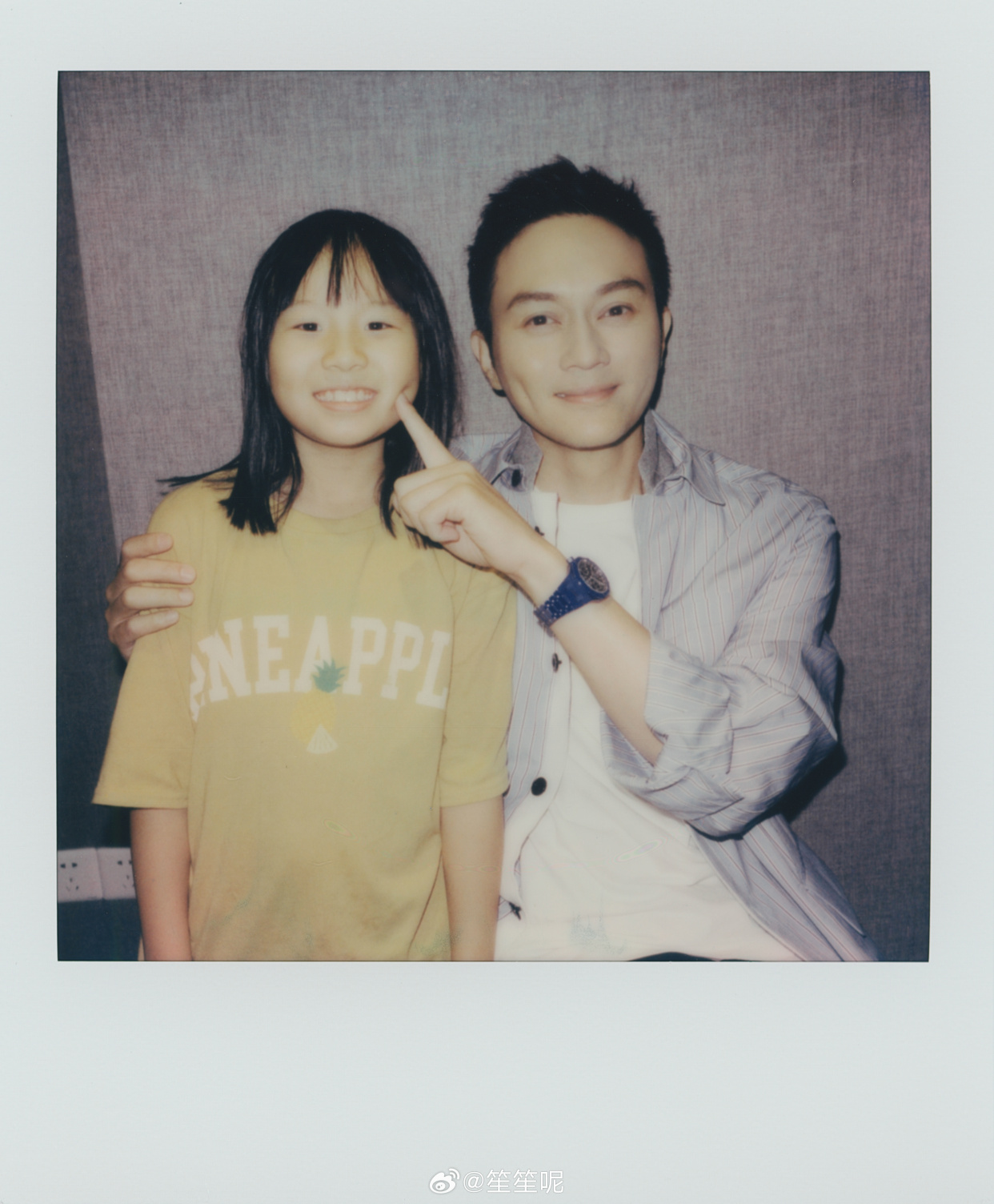 年龄最小的摄影师笙笙又有新作啦,这次拍张智霖,画面超惊艳