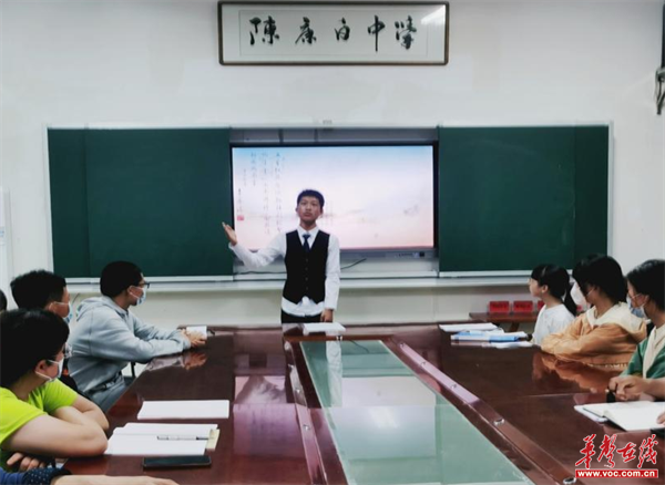 长沙县陈康白中学:用声音抒爱国情,强国志