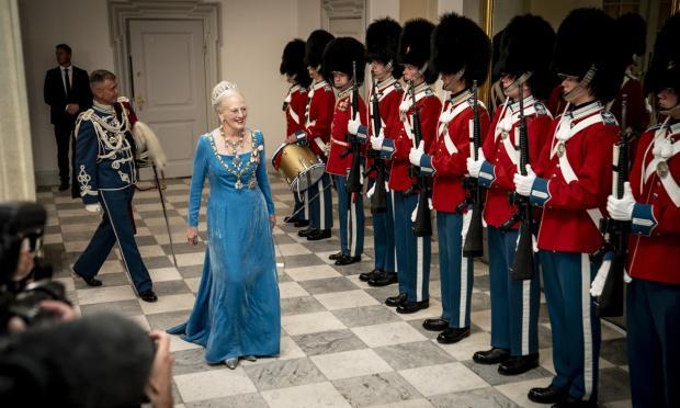 丹麦皇家卫队的步兵仪仗队以其独特的藏蓝制