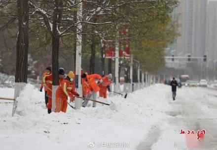 辽宁局地降雪量破70年来纪录 积雪或将引发白灾