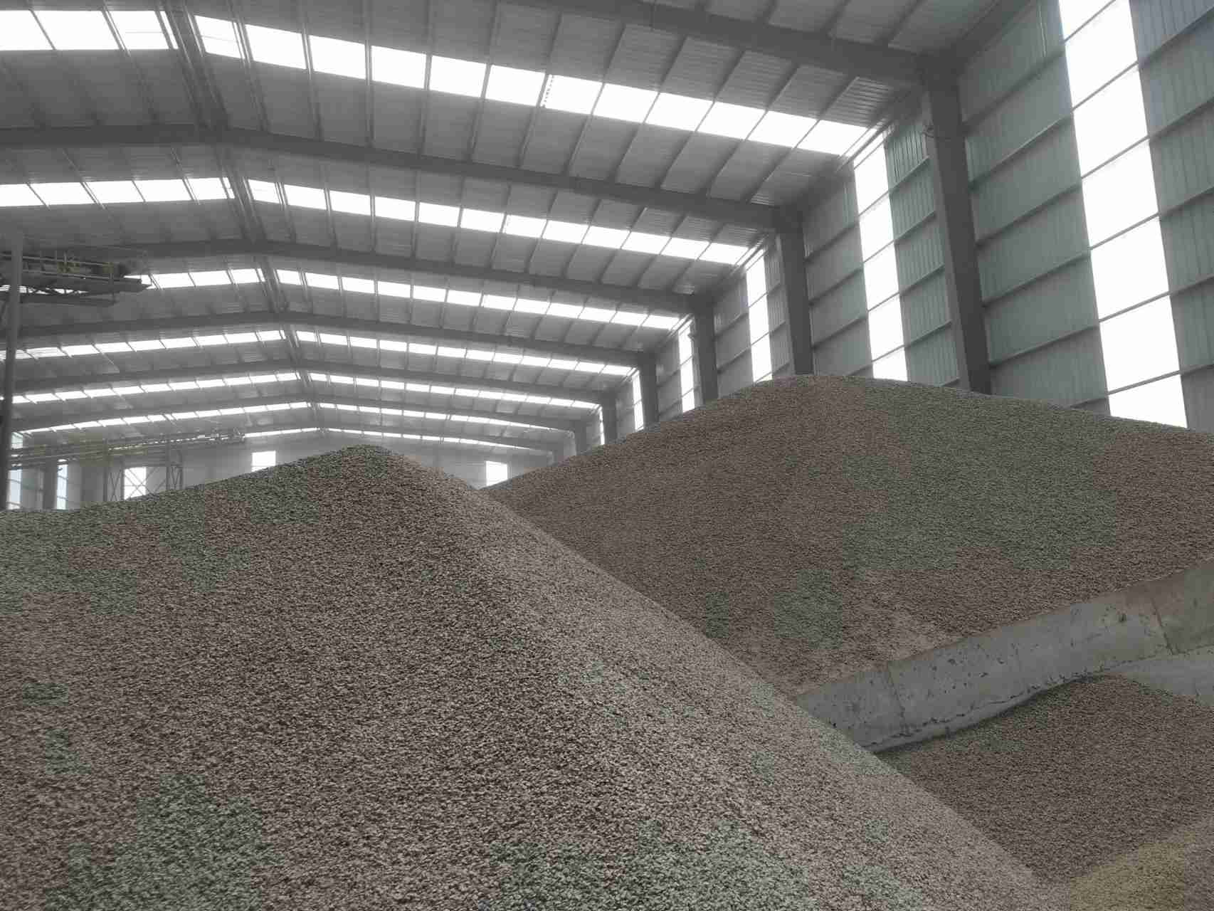 毕节玄武岩石子厂家,碎石厂,道砟,多少钱一吨