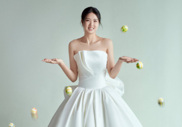 张常宁婚纱照曝光,拍摄花絮倍感甜蜜,婚礼之后该系统训练了