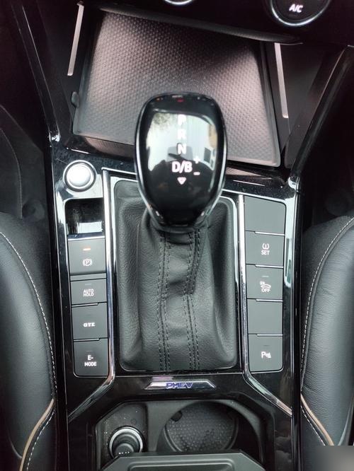 帕萨特混动b档做什么用