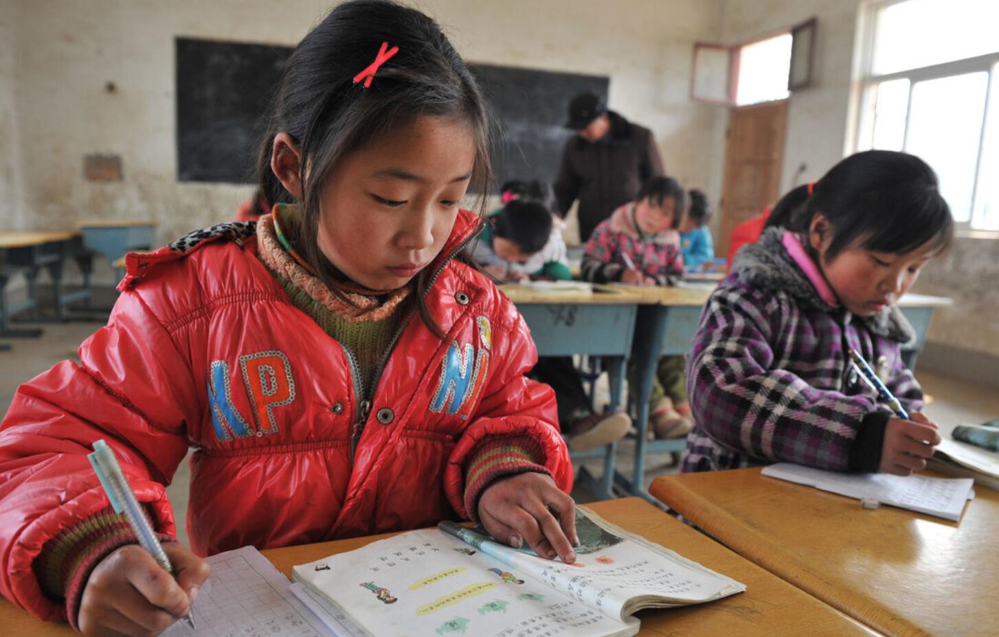 农村孩子,考上一本大学容易吗?大数据让你明白寒门难出"状元"