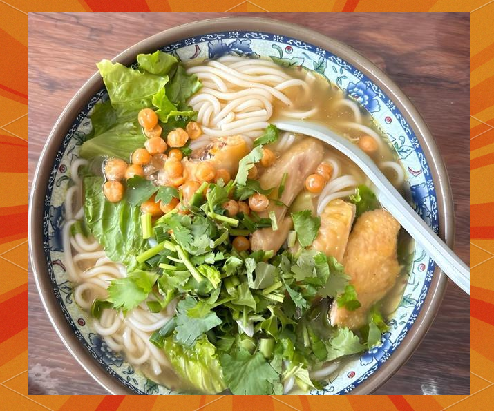 崇左非遗美食节:酸粥鸭与传统魅力的体验