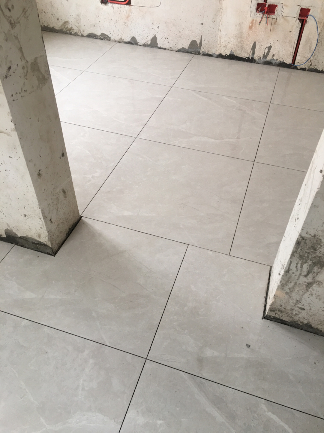 假如装修工人说真话:"网红"瓷砖贴法,应该敬而远之